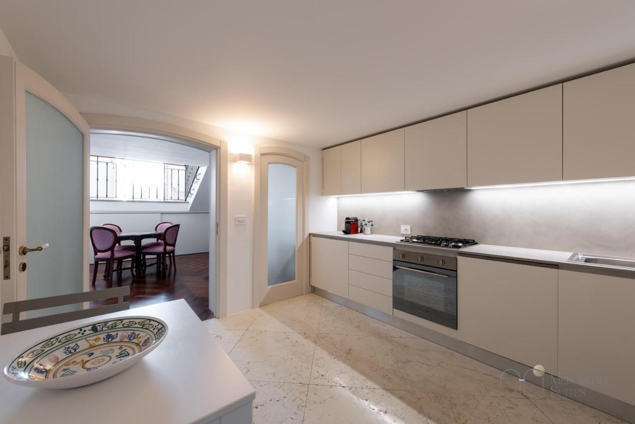 Mercantile Suites - Bari Vecchia Екстериор снимка